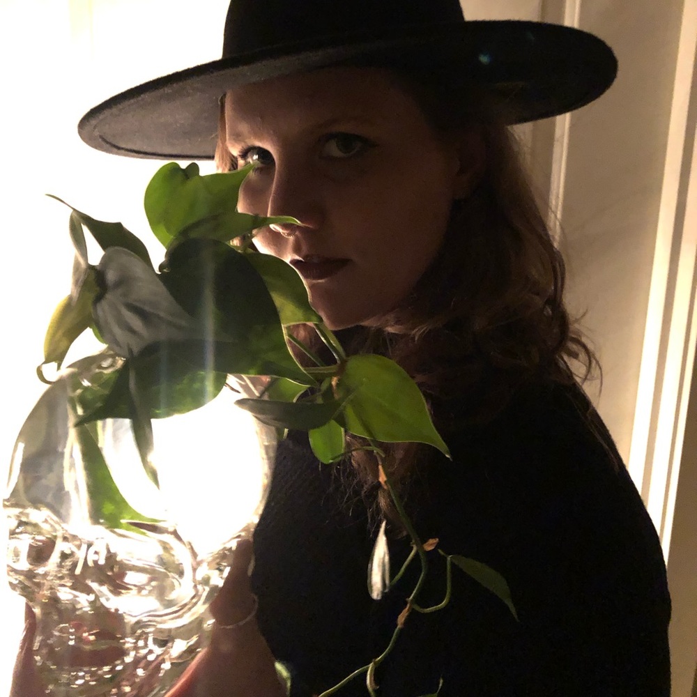 Meet your Posher, Megan